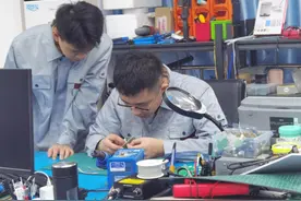 永川几名大学生开公司创业 专攻电池热失控预警，第一年目标挣到300万图片