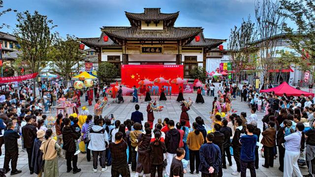 走，逛街去！河南新增12家省级旅游休闲街区