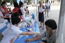 福建省暨泉州市基本医保全民参保缴费集中宣传月启动图片