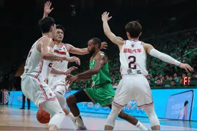 纵观CBA丨被伤病耽误的赛季，年轻化的广东男篮瞄向未来图片