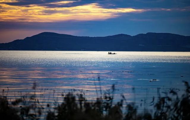 告别网红城市，曾被嫌弃的家乡“隐藏款”才是真香