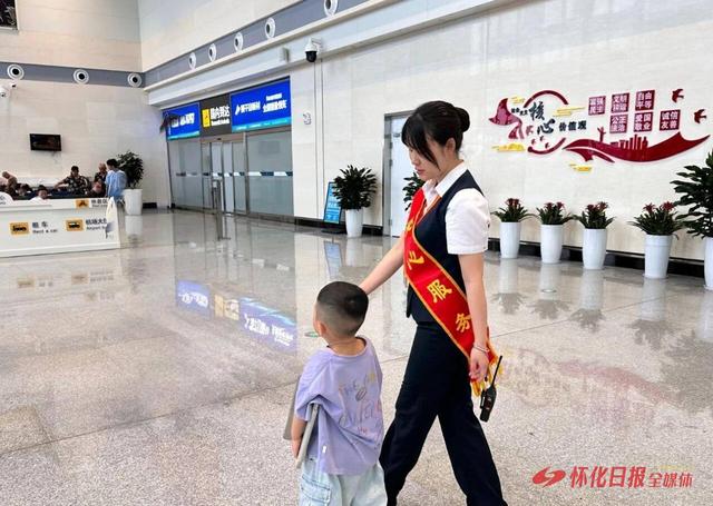 怀化芷江机场全力护航旅发大会