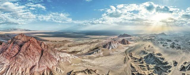 【青海之美我来拍】在山湖褶皱里，见天地辽阔