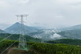 南方区域超20亿度电支援华东“迎峰度夏”图片