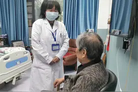 八旬婆婆肾功能突现异常，竟与她盲目进食五谷杂粮粉密不可分……图片