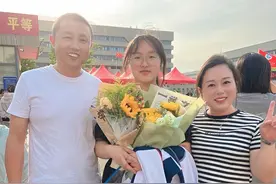 果然独家 | 一个女孩的查分故事：我终于战胜了自己图片