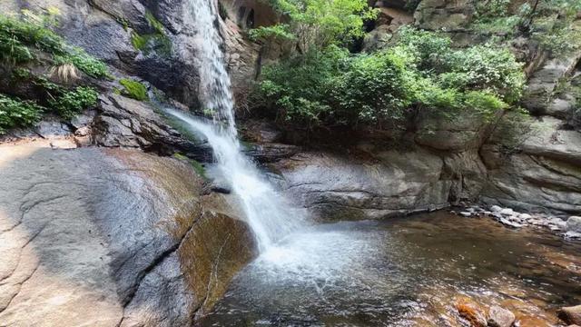 雾灵山：华北的“天然绿肺”，四季皆仙境