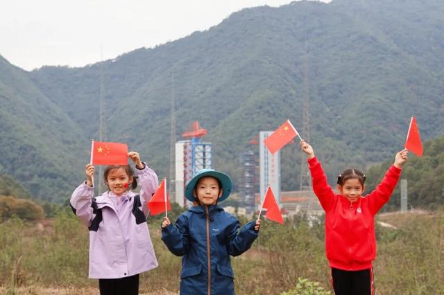 秋假研学 | 宁波亲子团在大凉山开启“欢乐奇遇记”！