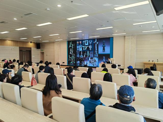 从一场热门巡展看文博进阶激活文化消费