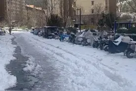 一场暴雪，不少小区物业陷入“窘境”图片