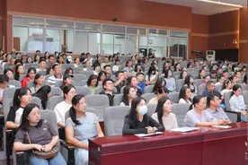 新“生”萌芽一路生花 江汉区红领巾学校举办一年级迎新活动图片