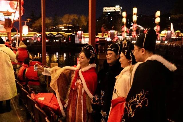 抢！第二波早鸟票来袭，88元畅游长安灯会盛唐光影！