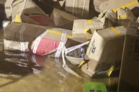 问暖今冬 | 管道漏水淹了近200万元救援物资！赔偿咋迟迟没进展？图片