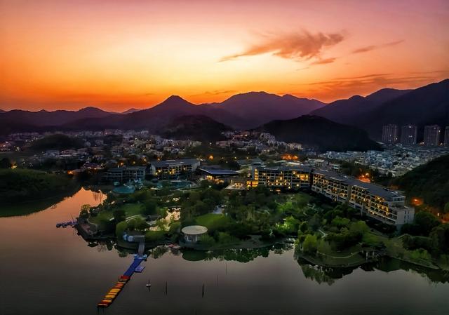 宁波文旅放大招！83家企业特惠，14城居民“惠游甬城”