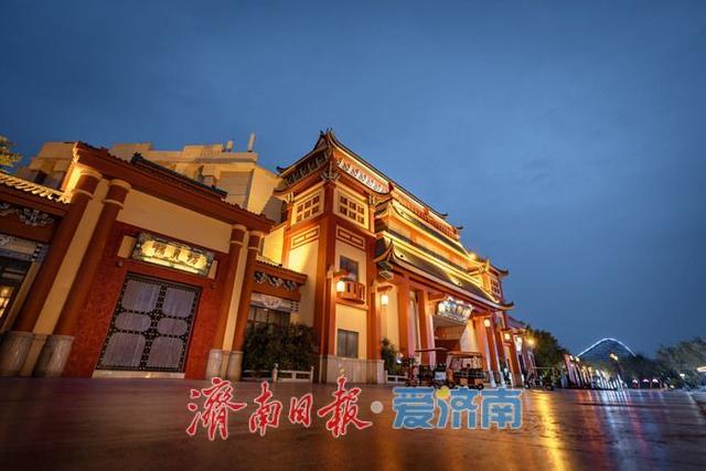 一年四季 泉在济南 | 夜幕下的古风绮梦，解锁国庆夜游新体验