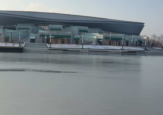 米东区冬季旅游再添新亮点 “雪人王国”冰雪乐园下月迎客