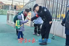 最强班组的“齿”间协作：趵突泉畔的平安守护图片