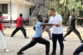 河南小伙带着中国功夫，到非洲了！图片