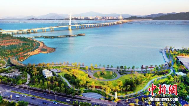 人这一辈子，一定要去一趟深圳！