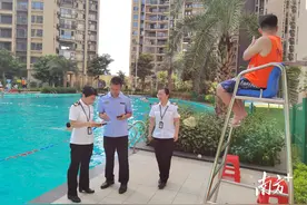 游泳池水质如何？连州多部门联合检查图片