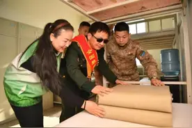 全国“最美退役军人”“吉林楷模”王琦与官兵共话军旅人生图片