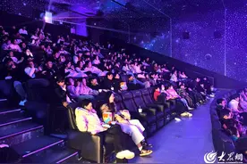 单日分账票房全国第五，兰陵万达影城《哪吒2》爆火图片