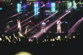告五人世界巡演即将开启，首站登上美国林肯表演艺术中心图片