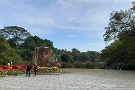 多景区叫停“商拍”？记者探访广州多个景区：态度包容，具体管理……图片