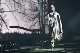 歌单冷门？陈奕迅巡演杭州站，首场送了观众一份特别的安可礼图片