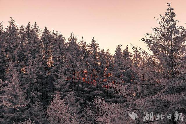 建始：冰雪里的童话世界