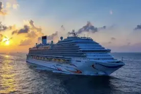 售罄！首艘国产大型邮轮“爱达·魔都”号即将青岛首秀，青岛邮轮母港将创2015年开港以来新高图片