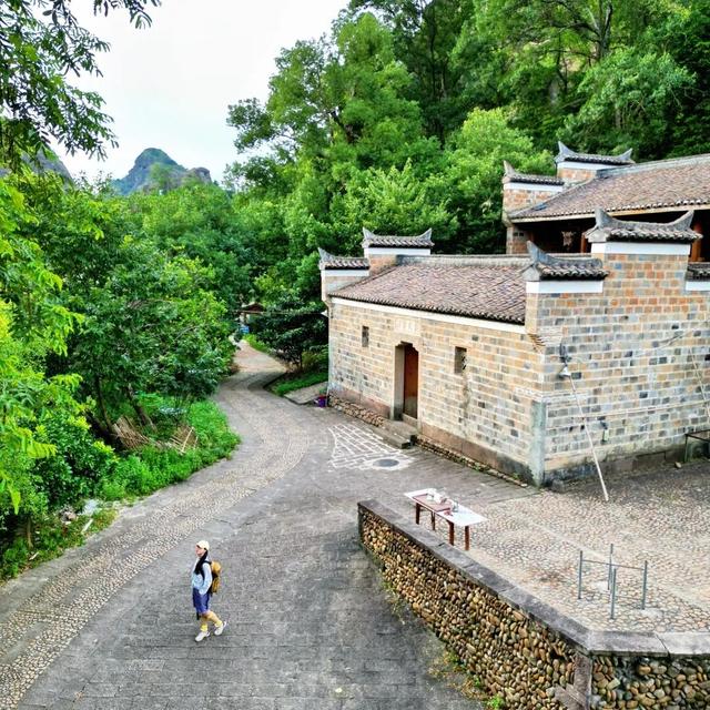 当龙虎山景点开启朋友圈，画风居然是这样！