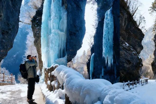 解锁冰雪奇观与小众秘境，两条线路玩转“陇上江南”的趣味暖冬