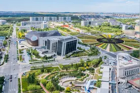 鄂尔多斯市发布“人才新政2.0版”，顶尖人才年薪最高300万元图片