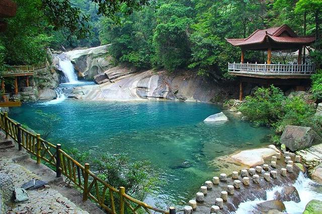 融水双节文旅优惠包括景区、饭店、酒店，福利太香了，快来薅！