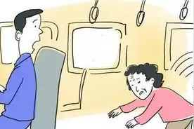 山东菏泽公交急刹车致老太摔残，法院最终判决赔偿12万!图片