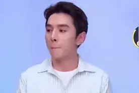 李佳琦直播间挥泪致歉：深刻反思，会想清楚为什么出发