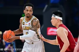 浙江广厦球迷为何对他无比感激？图片