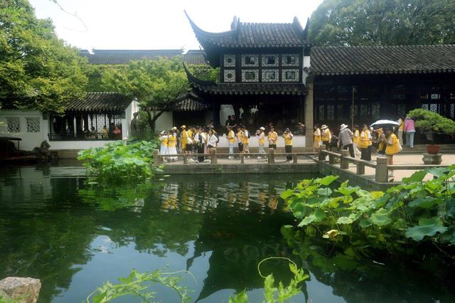 江苏苏州：暑期“清凉游”升温