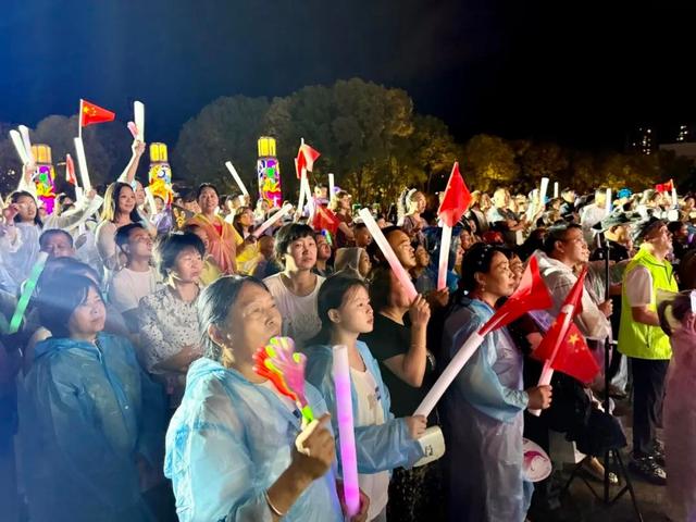女儿节遇上梨果香　“放歌嘉陵江” 苍溪专场激情开唱