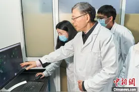 浙江科研团队抗癌药研发：将拥抱AI与机器人技术图片