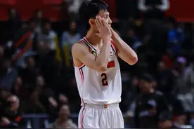 CBA第二阶段常规赛收官，徐杰、周鹏、郭艾伦挑战殊途图片