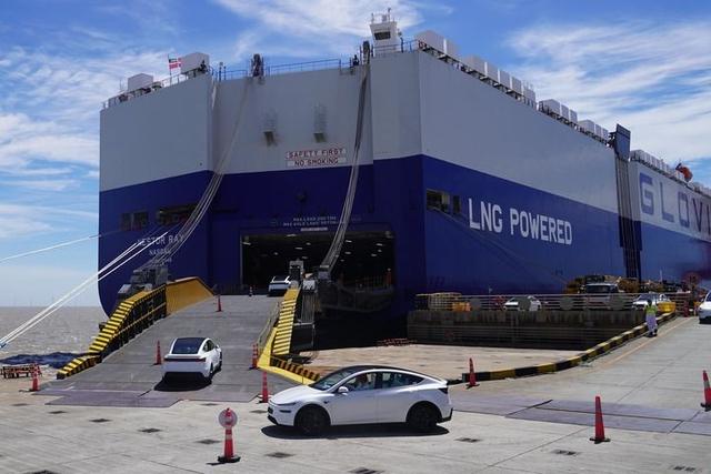 中国之治 稳定之锚——新时代中国为世界贡献发展进步力量