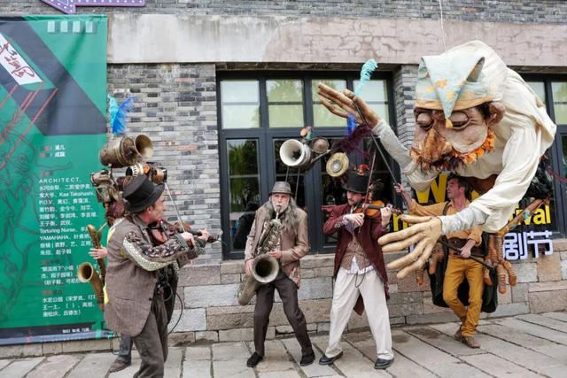 让戏剧在日常里自然发生