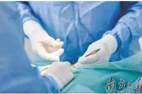 争分夺秒 成功为女童再植断指图片