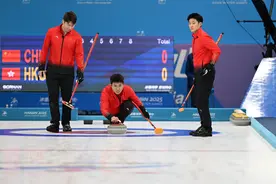 中国男子冰壶亚冬会收获铜牌图片