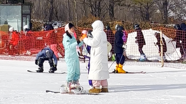 雪板声+欢呼声=冬日顶配！ 延边雪假首日火力全开