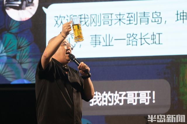 欢聚啤酒大篷，共享冰爽激情！