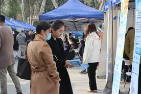 组图丨武威市赴武汉举行高层次人才引进宣介会图片