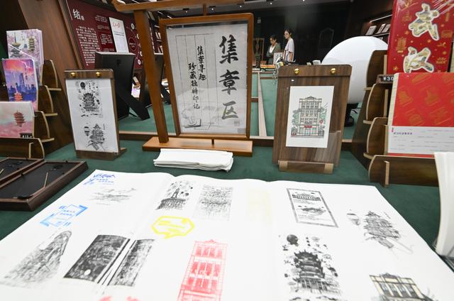 武汉：长江书店焕新开放